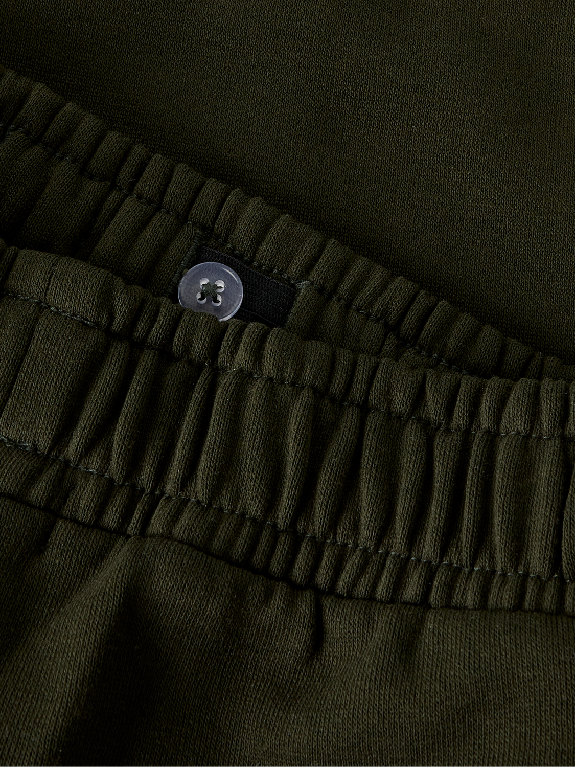 model_shot-front_full